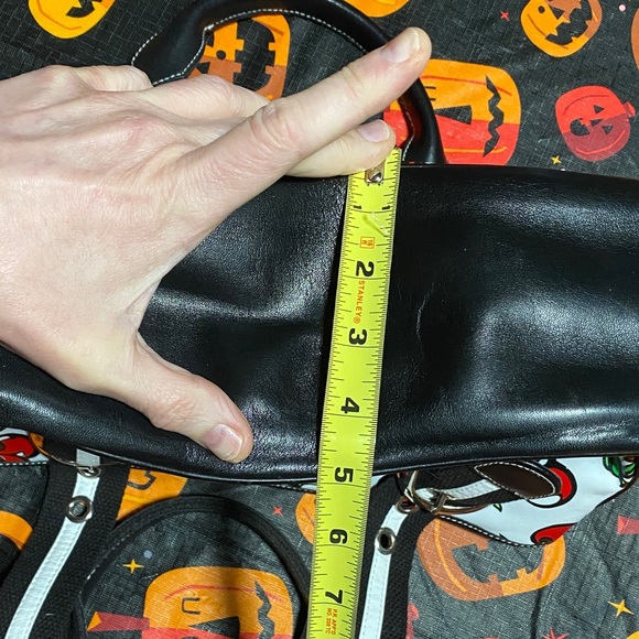 Isabella Fiore Black and White Cherry leather Shoulder Bag - Picture 12 of 13